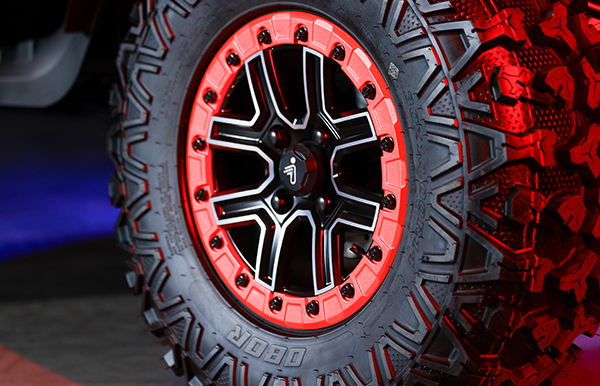 atv10_600x386_tyres